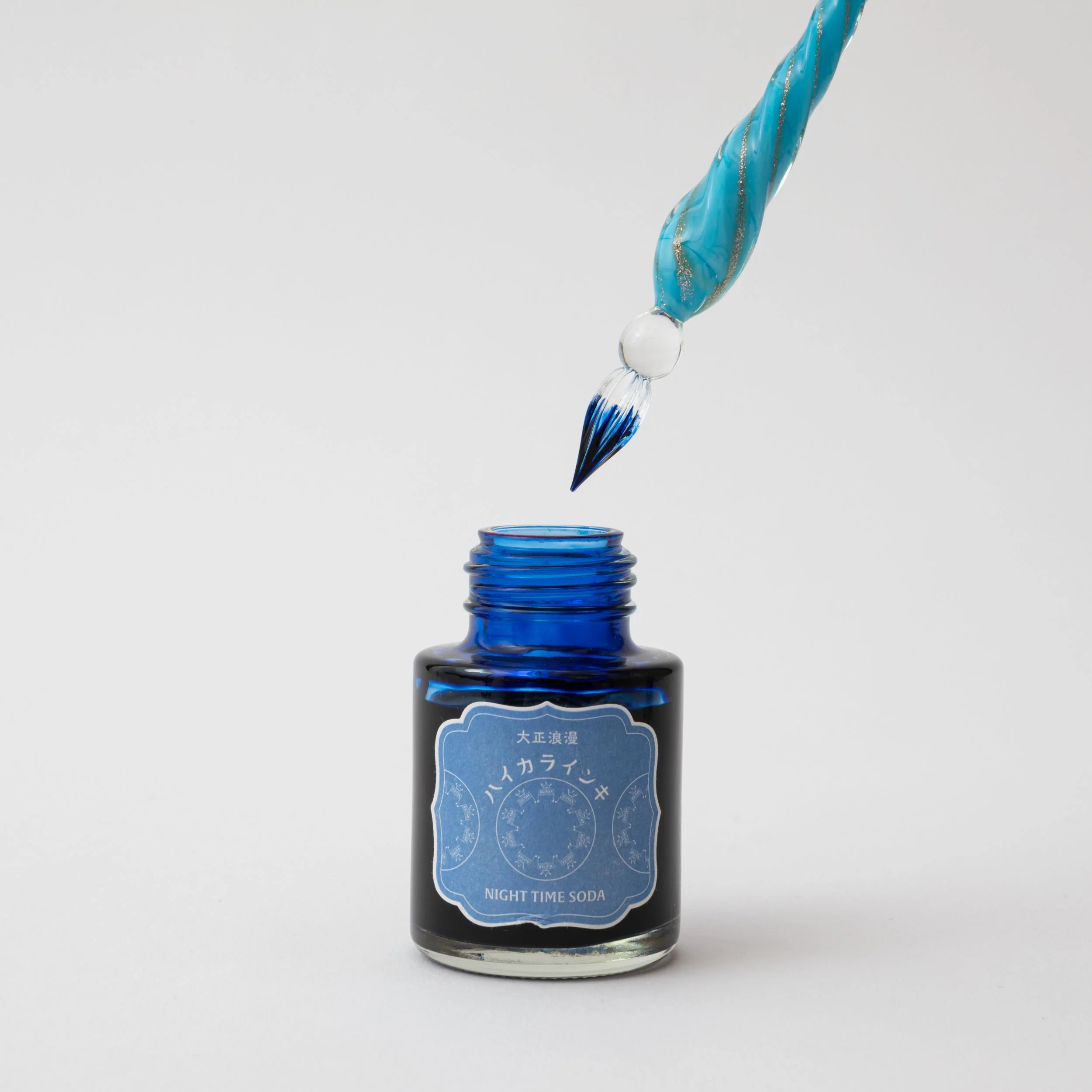 Guitar Glass Pen Twist - Milky Blue - Image 4