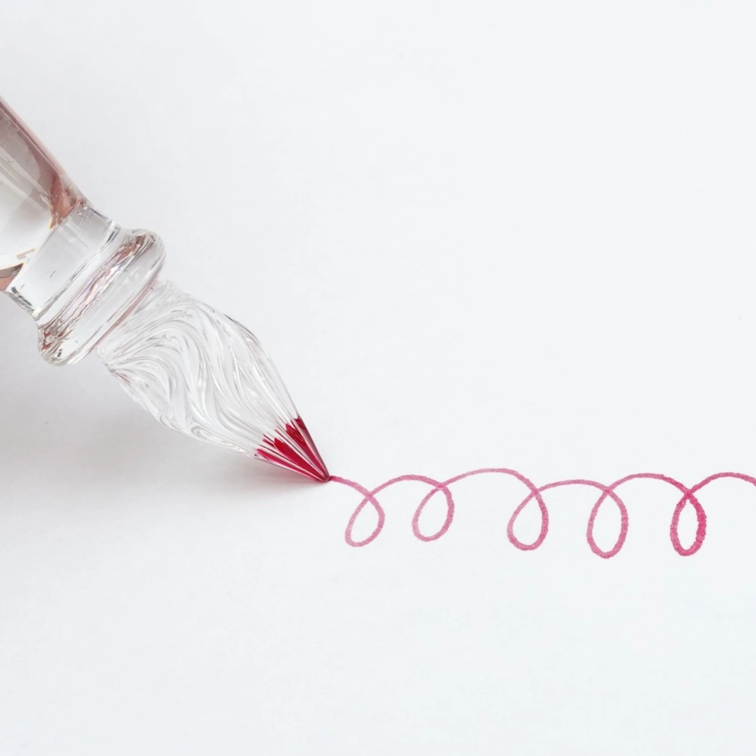 Minoru Glass - Glass Pen Whale Shark - Image 3