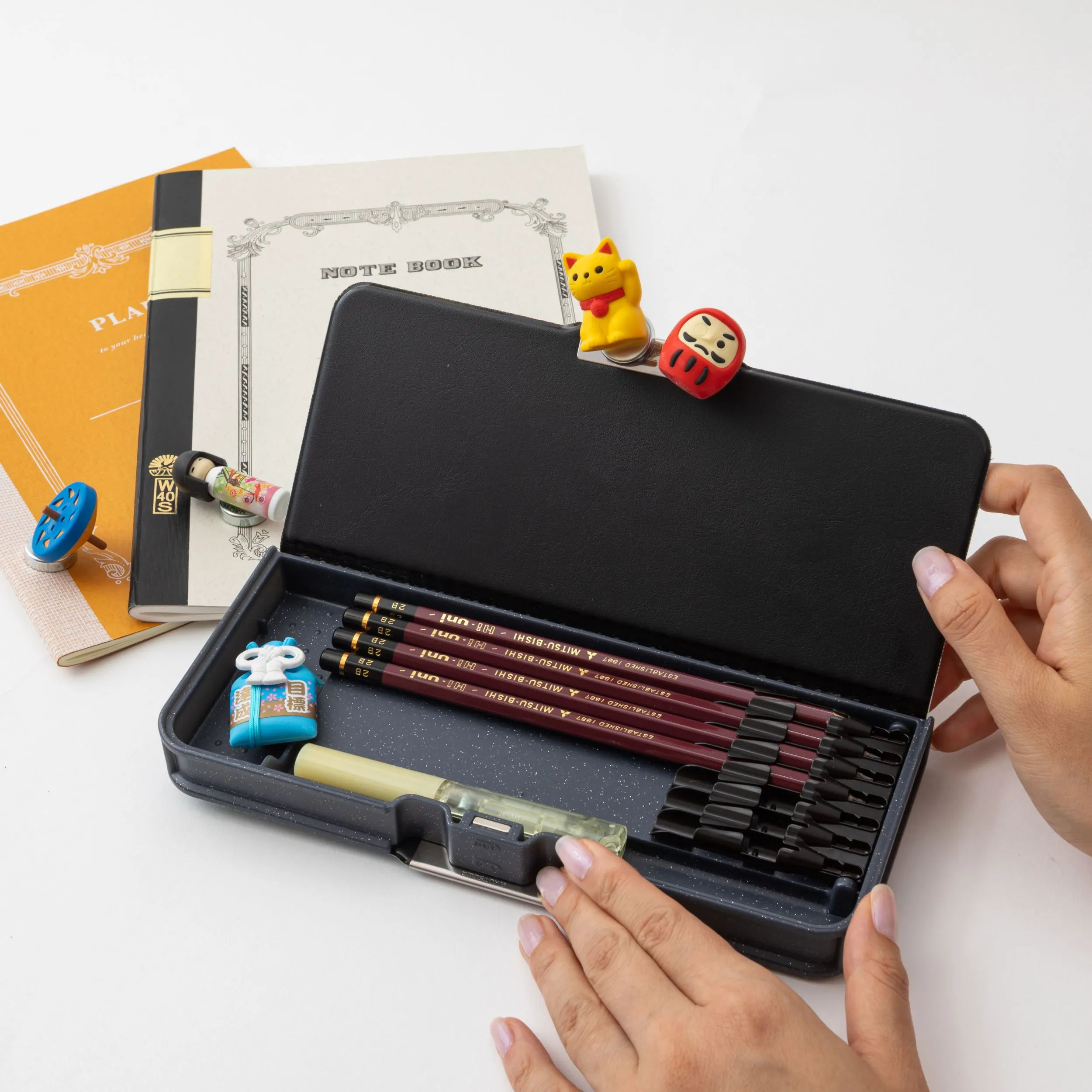Pittanton Magnetic Pencil Case - Dinosaur - Image 5