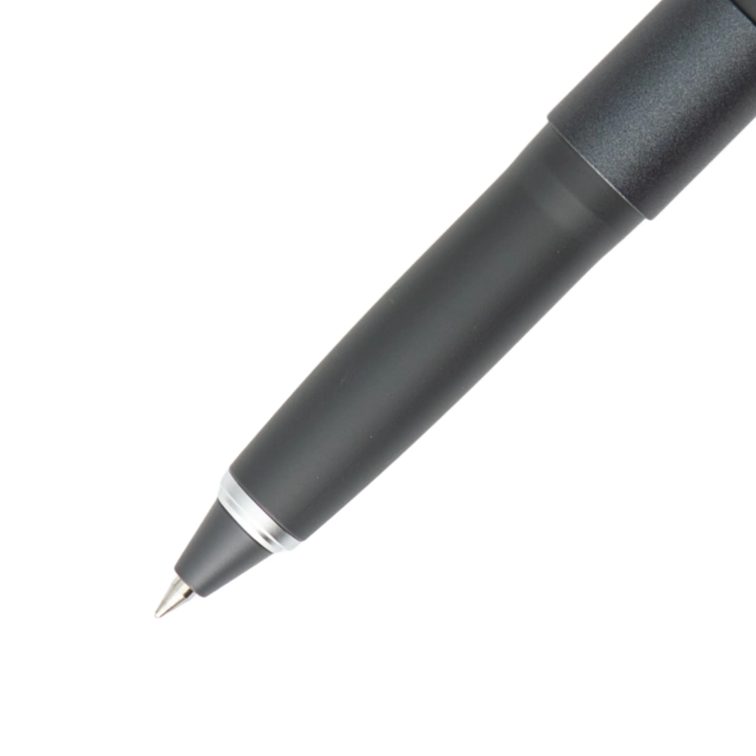 Uni-ball ZENTO Signature Model Gel Pen 0.5mm - Metallic Black - Image 4